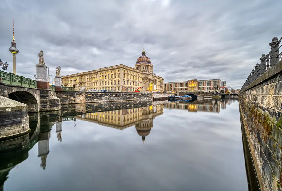 Das Berliner Schloss an der Spree Das Berliner Schloss an der Spree